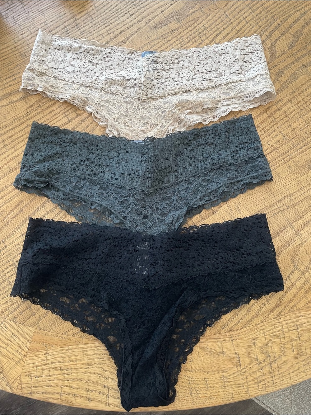 3 AERIE cheeky medium undies